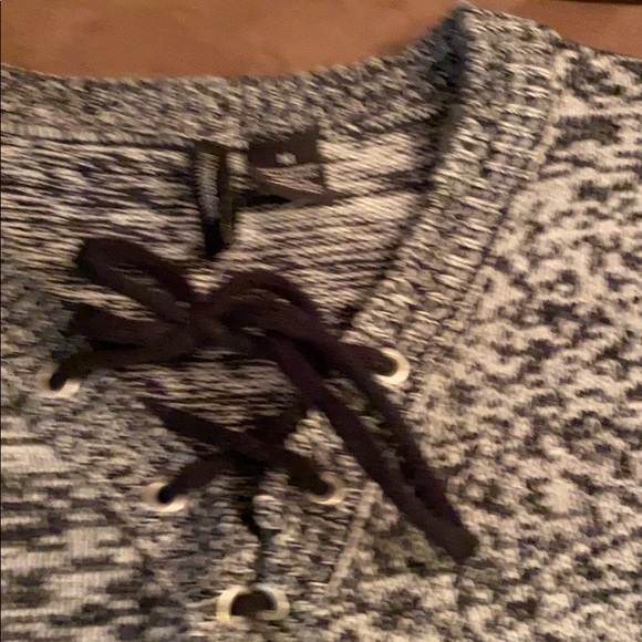 black and white  sweater dress - Picture 3 of 3